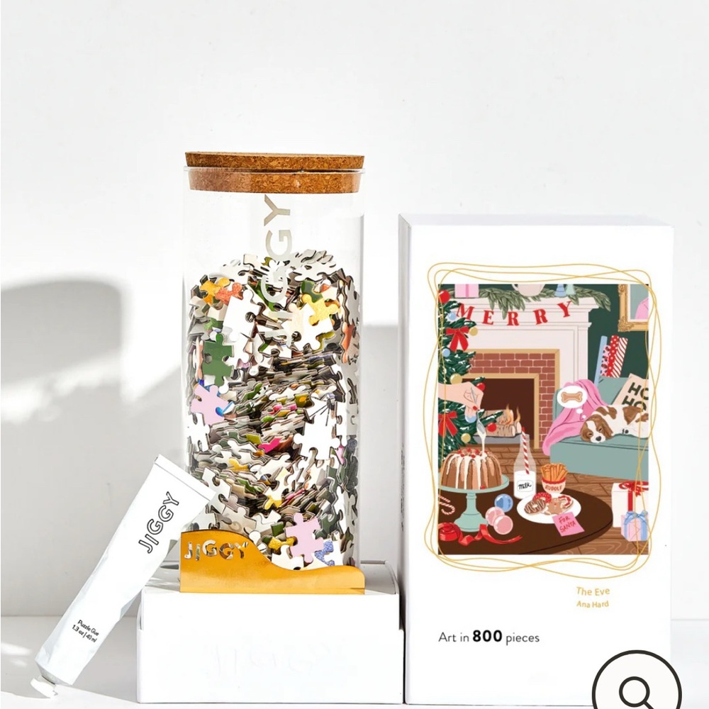 Jiggy 800-Piece Holiday Puzzle